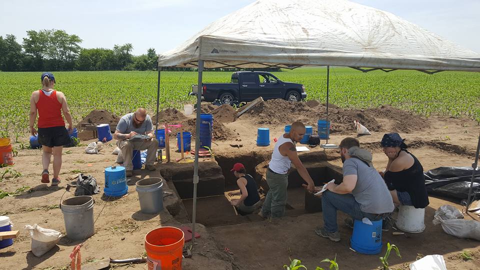 Students on archaeological dig